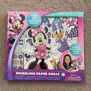 Disney Minnie Mouse and Daisy Sparkling Magnetic Paper Dolls Set